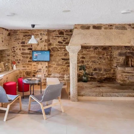 Casa Gomaris *